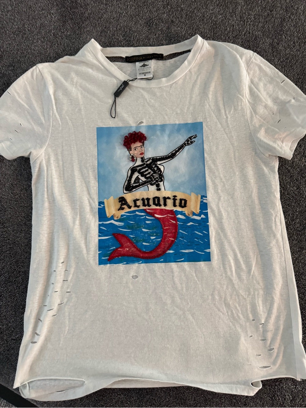 White Graphic Mermaid Tee with 'Acuario' Banner